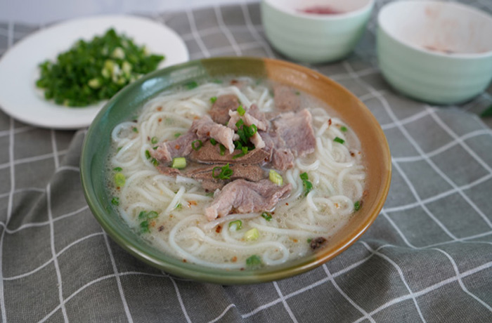 贡嘎原味汤粉王培训