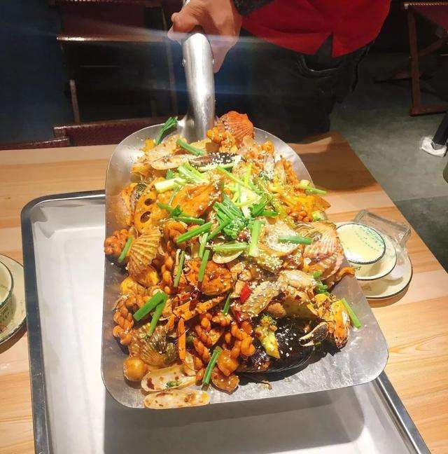 贡嘎手抓海鲜加盟